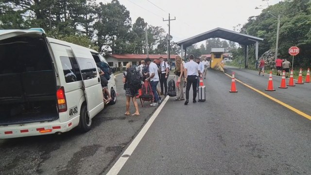 Mantienen restricciones de tránsito en Hornito; viajeros y residentes se mantienen afectados