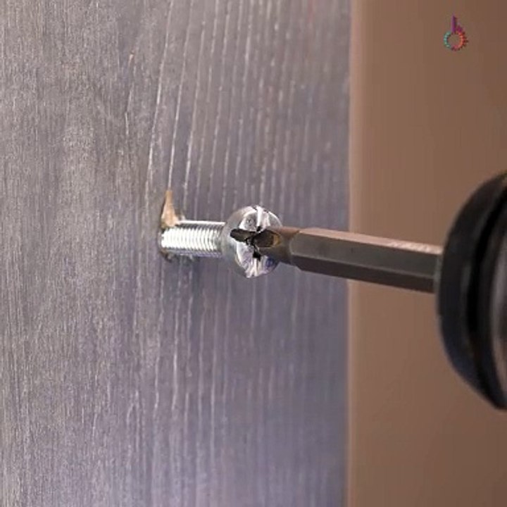 Fixing screws made easy 🔩✨