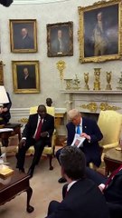 Donald Trump relance la théorie du « génocide blanc » en Afrique du Sud : une instrumentalisation nauséabonde des peurs raciales