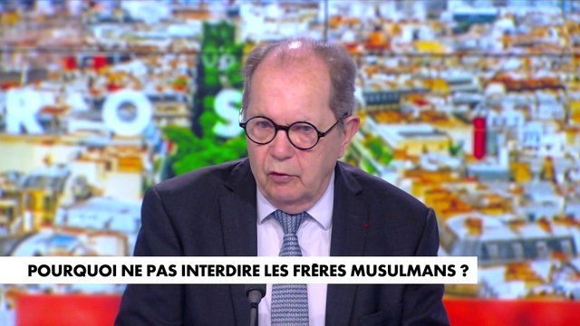 Si on mettait à pied tous les ministres qui disent des aberrations, le gouvernement serait vide quasiment en permanence
