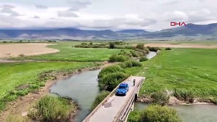 Jandarma'nın özel timinin botlarla, dronlarla çok özel görevi kamerada!