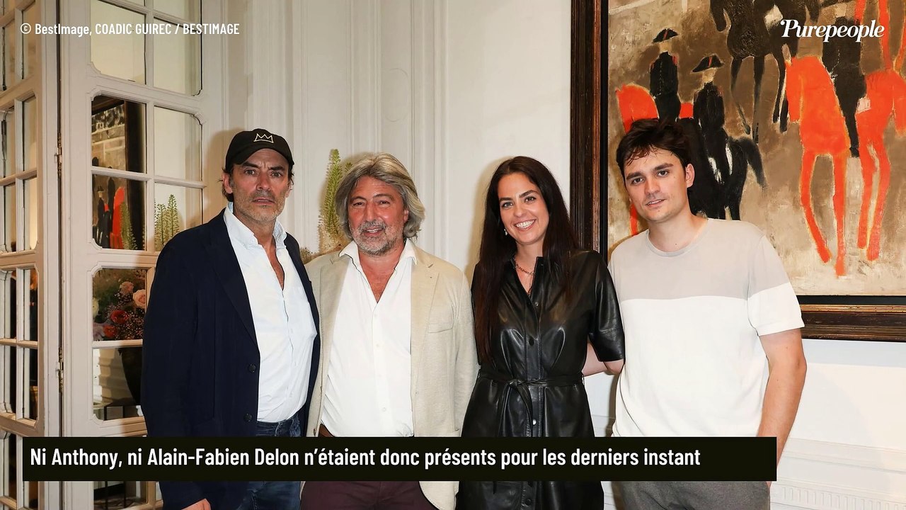 "Le vœu d’Alain Delon était…" : Ses derniers instants avec ses enfants connus, ce souhait de l'acteur avant de s’en aller