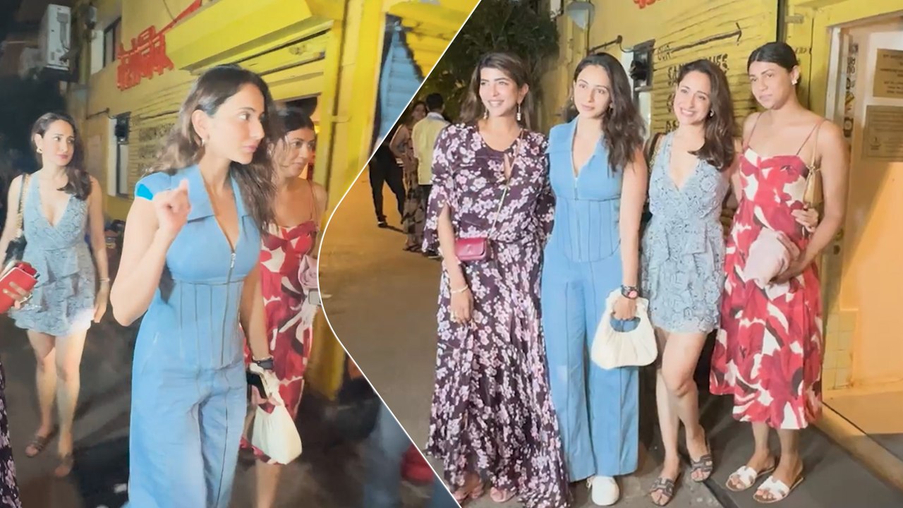Pragya Jaiswal, Rakul Preet, Lakshmi Manchu & Anushka Yoga's Girl Gang Dinner-Date At Veronica's
