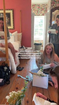 Gesto inesperado de noivo deixa noiva e amigas a chorar no dia do casamento