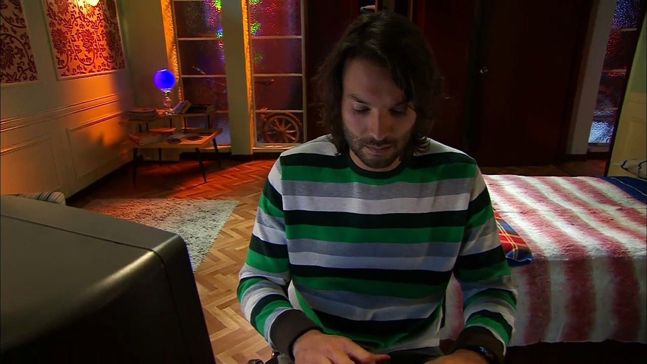 Aníbal asesina a una persona