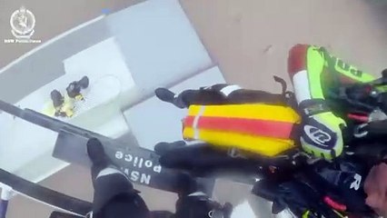 Inundações deixam três mortos e 50 mil pessoas ilhadas na Austrália