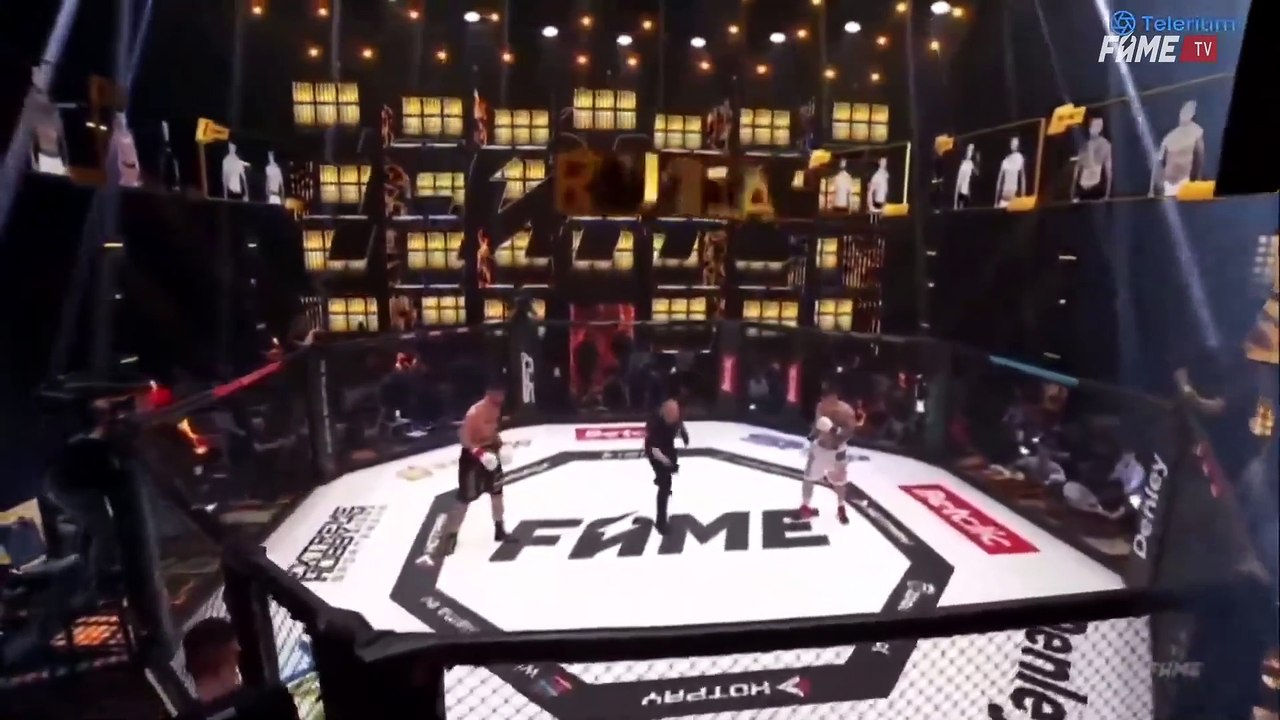 Kasjusz Życiński vs Norman Parke 16.10.2021