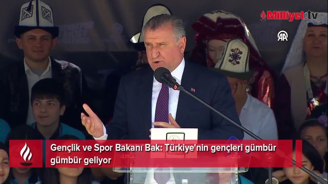 Gençlik ve Spor Bakanı Bak, Başakşehir Gençlik Oyunları'nın final programına katıldı