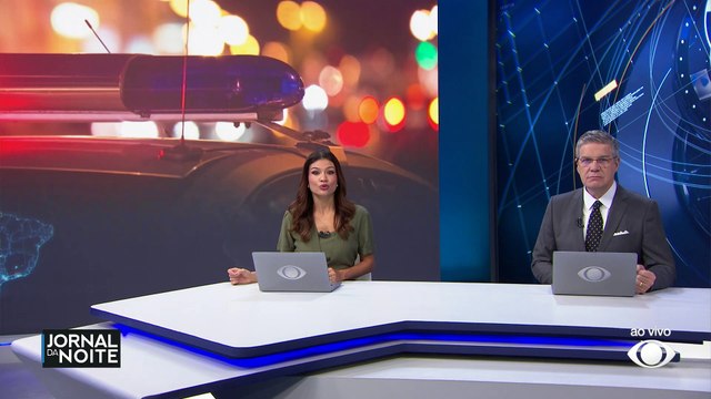 Polícia prende homem acusado de filma mulheres nuas sem consentimento