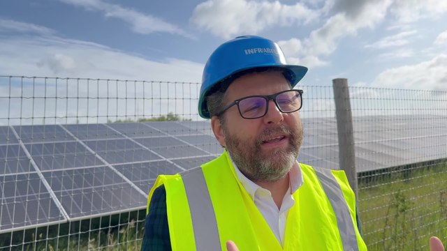 Des trains circuleront désormais grâce à l’énergie solaire produite par 3.800 panneaux à Hannut