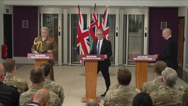 Starmer Hails UK-US Pact on Chagos Islands and Diego Garcia Base