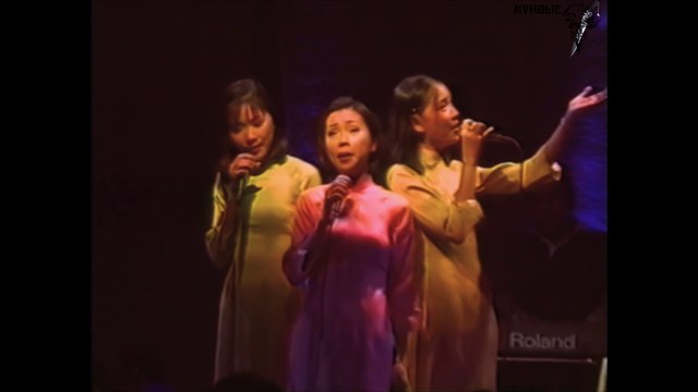 Tam Ca Áo Trắng - Phố xa [OFFICIAL MV] [4K HD REMASTERED]