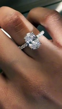 Buying Lab-Grown Diamonds in India: A Couple's Guide to Joyful Choices & Avoiding Deception