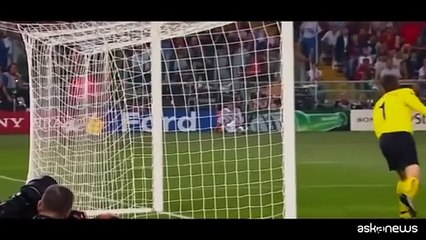 Gol di Messi in finale Champions a Roma diventa opera d'arte (virale)