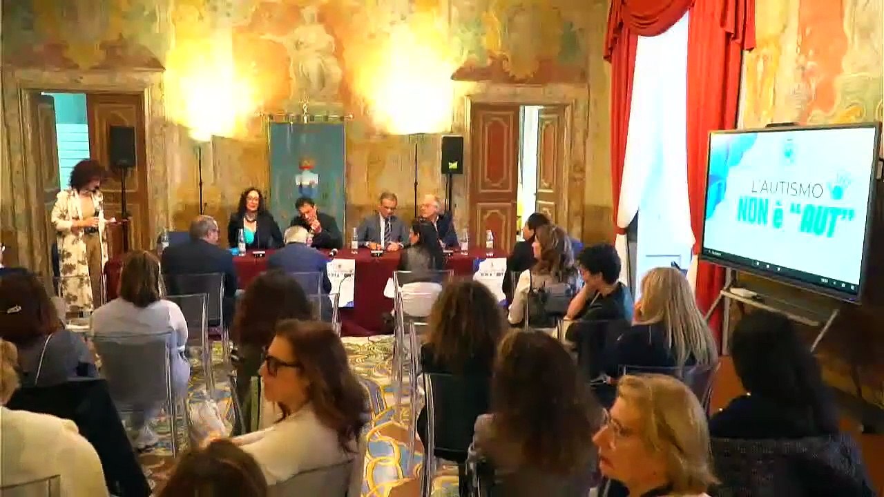 Vietri sul Mare (SA) - Trasmettiamo in diretta dall'aula consiliare comunale il convegno "L'autismo non è AUT"  (22.05.25)