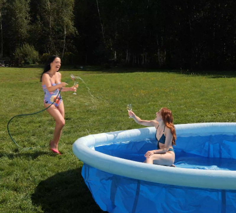 Two girls create a relaxing beach-style pool!