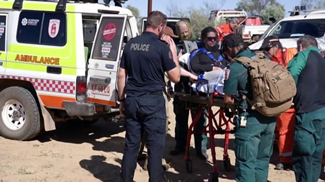 Woman with broken ankle rescued from challenging terrain in Central Australia
