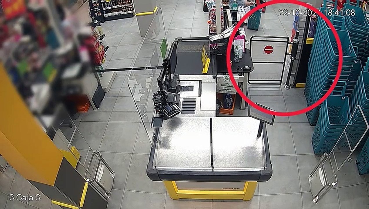 Tres mujeres detenidas por hurtos en supermercados de Mejorada del Campo y Arganda del Rey
