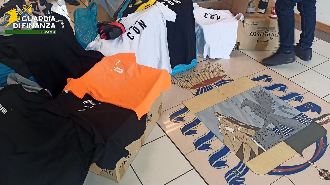 GdiF TERAMO: DONATI A UN’ASSOCIAZIONE DI VOLONTARIATO ABBIGLIAMENTO E CALZATURE CONTRAFFATTI (23.05.25)