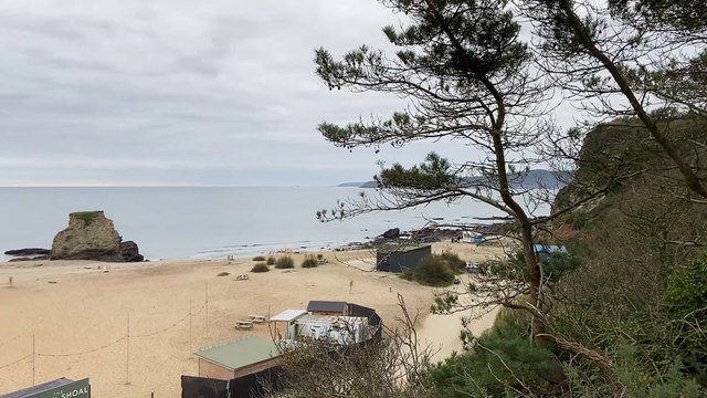 Crinnis Beach at Carlyon Bay, St Austell - Video by Andrew Townsend