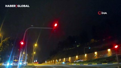 Karabük'te şimşekler görsel şölen oluşturdu