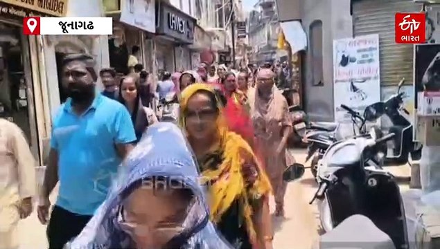 જૂનાગઢમાં સફાઈ કર્મચારીઓએ પડતર માંગને લઈને રેલી કાઢી, હડતાલની ચીમકી ઉચ્ચારી