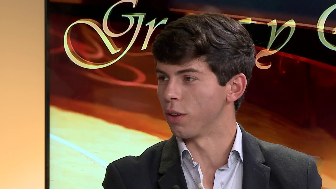 Julio Méndez que debutaba el pasado mes de febrero con caballos en Mérida cortando dos rabos, triunfando después en la francesa Mugron y estando ya clasificado para la semifinal del circuito de novilladas Madrid