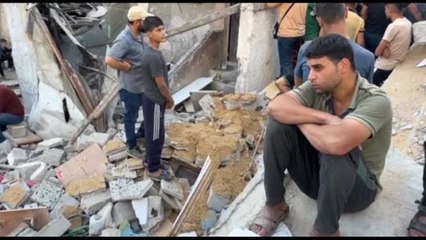 A Gaza colpi su Jabalia, "oltre cinquanta sotto le macerie"