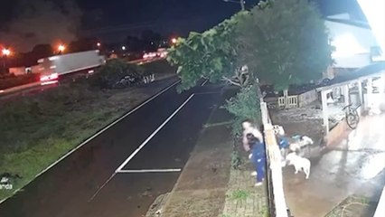 Vídeo menino pedindo socorro na PRc-467: "Perguntou se ele queria ver um pinto e mostrou", afirma pai