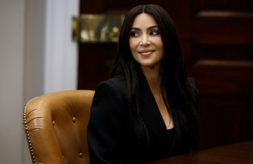 Kim Kardashian: Sie gibt zu, dass Reise zum Jurastudium 'nicht einfach' war