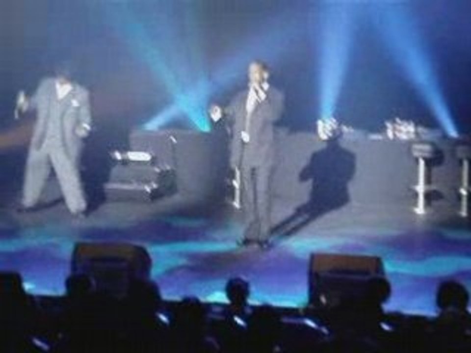 On bended knee live a toulouse - Boyz 2 Men