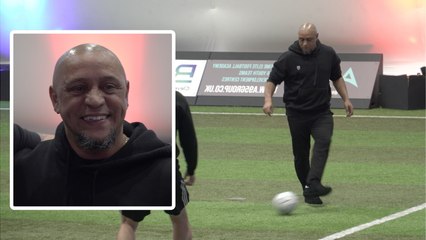 Football legend Roberto Carlos hosts kick-off competition at Bluewater