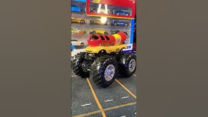 Wienermobile #shorts #Wienermobile #oscarmayer #hotwheels #monstertruck
