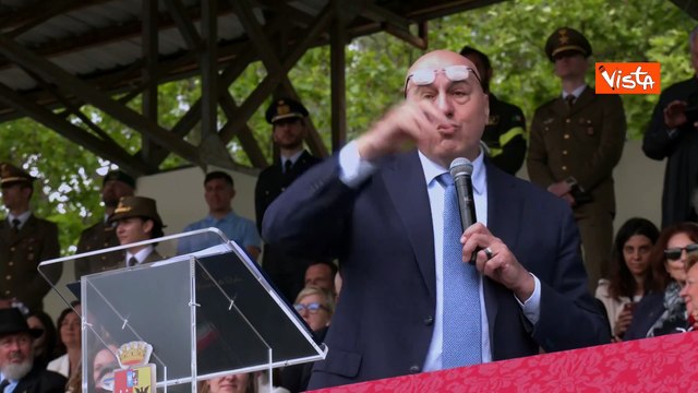 Crosetto agli allievi del Mak P a Modena: Voi difenderete il nostro futuro