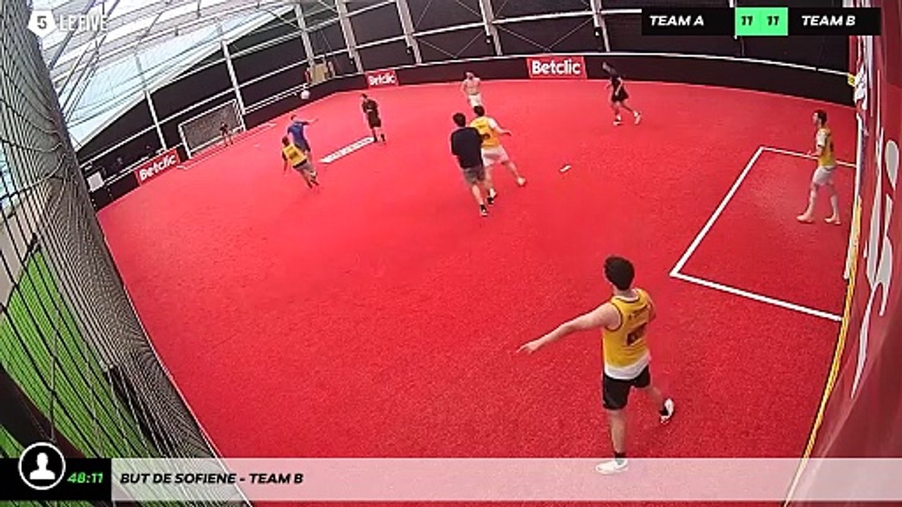 But de Sofiene - Team B