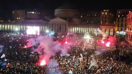Napoli Wins Scudetto at Piazza Plebiscito 🏆