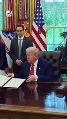 Donald Trump firma decretos para potenciar la energía nuclear civil y aligerar regulaciones en EU
