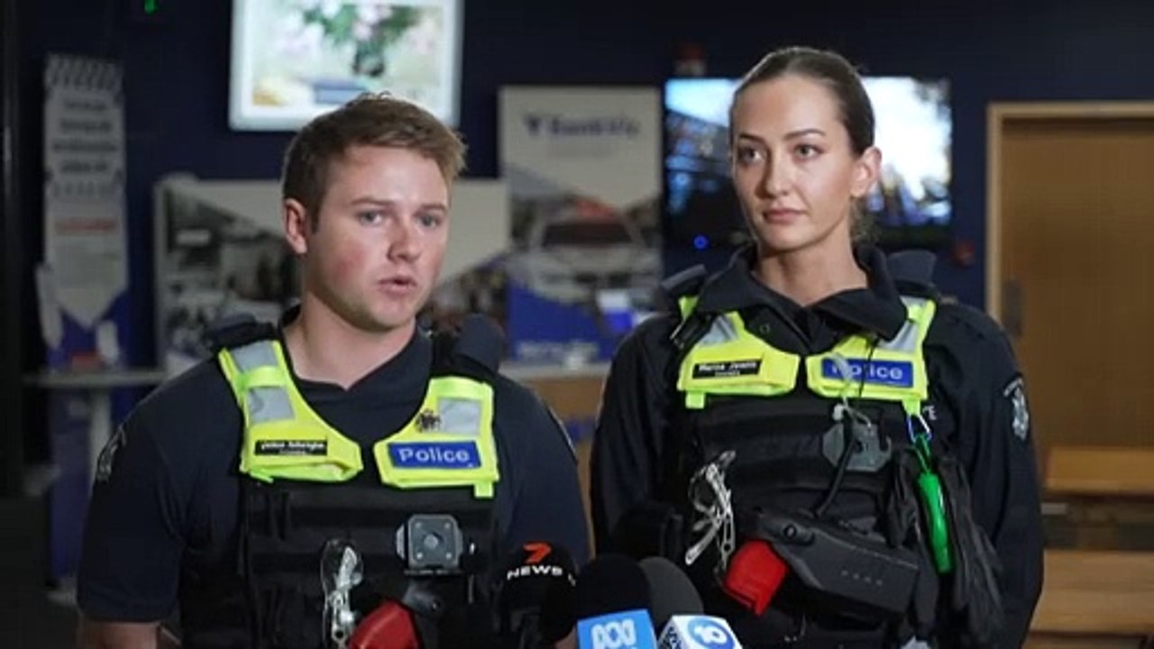 Victoria Police shorten recruitment training in bid to fill vacancies