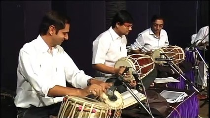 Mai na bhoolunga |  Mukhtar Shah & Payal Vakharia live cover evergreen song