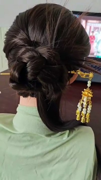 Hairstyle tutorial