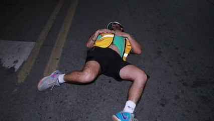 'Meme' se queda dormido en pleno enlace