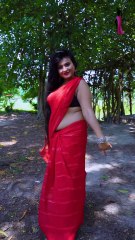 Transforming from Classic to Killer: Shreya's Stunning Saree Look ✨