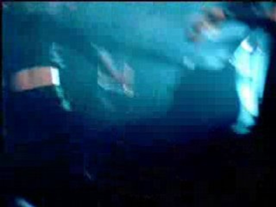 Dionysos Zénith de Caen 09 mai 08 Giant Jack + slam Mathias