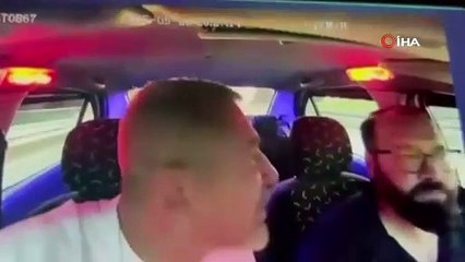 Takside dehşet anlar! Taksiciyi silah zorluyla gezdirdi, sonra da gasp etti!