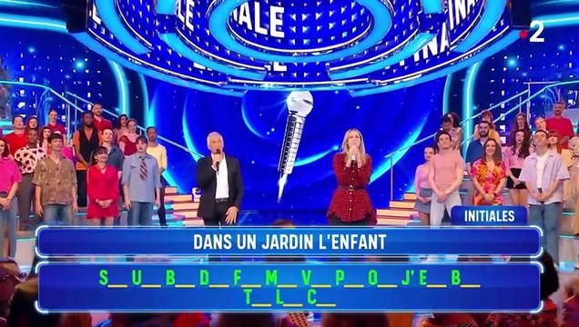 Nagui et N'oubliez pas les paroles en pause pendant la quinzaine de Roland-Garros.