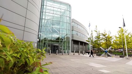 A look inside Swanwick air traffic control - via NATS