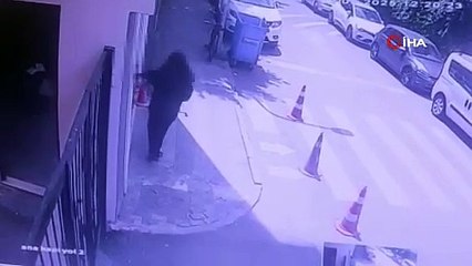 Okul tuvaletinde kan aktı