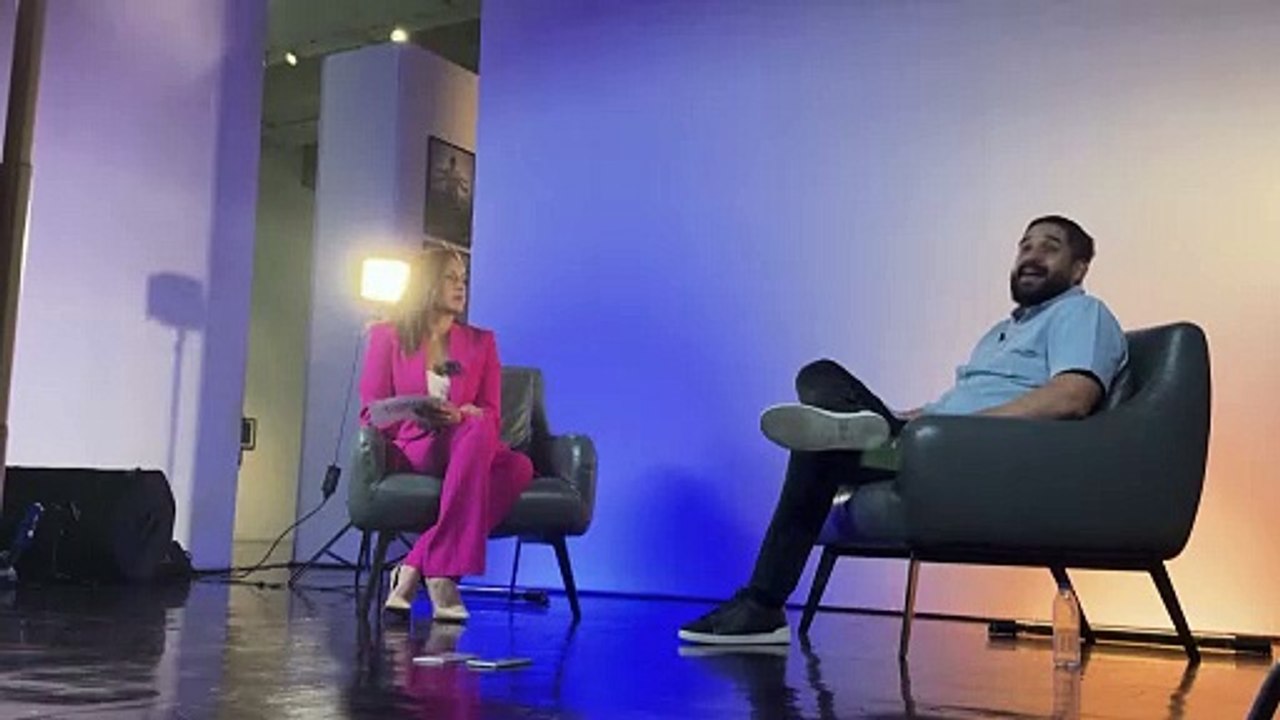 Venezuela avanzará "con sanciones o sin sanciones", dice el hijo de Maduro