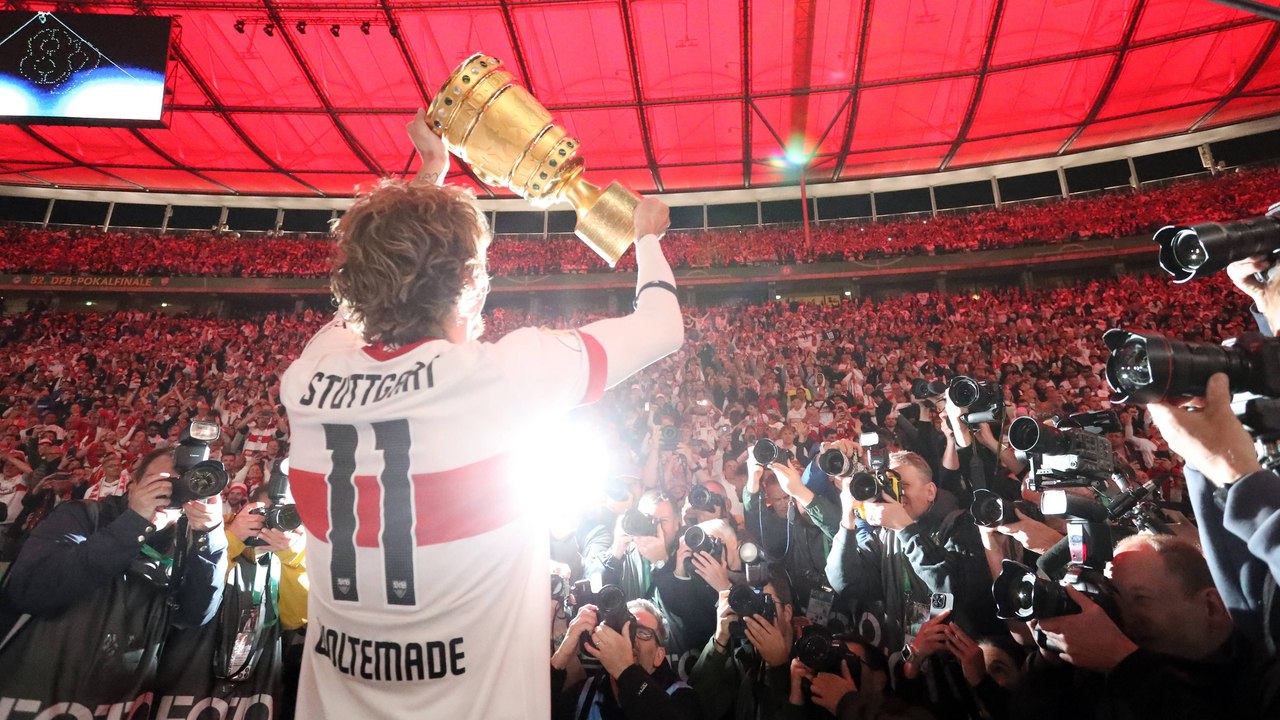 VfB am Ziel: 'Der erste Titel seit 18 Jahren und verdient obendrein'