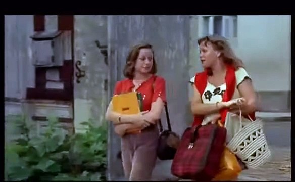 Pleure pas la bouche pleine | movie | 1973 | Official Clip